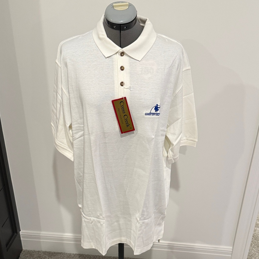 Large men’s golf polo